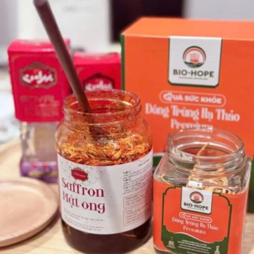 Đông Trùng Hạ Thảo & Saffron – Bộ Ôi Vàng Cho Sức Khỏe Và Sắc Đẹp